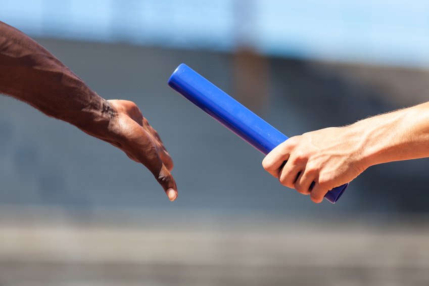 Déléguer sans perdre le contrôle : le guide du dirigeant débordé